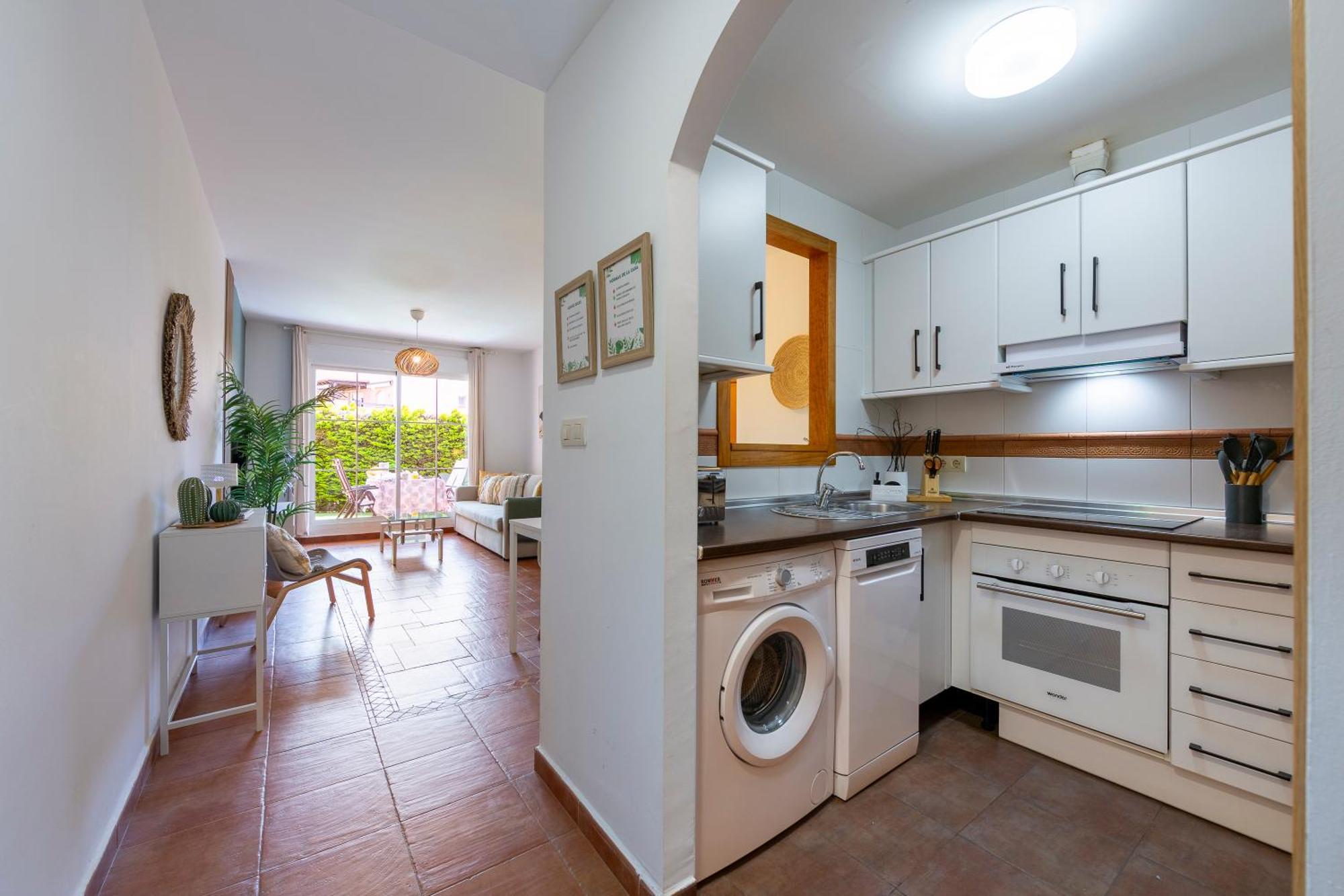 Jardin Privado # Netflix # Playa A 8Min # Wifi # Familia # Apartamento Vera Eksteriør billede
