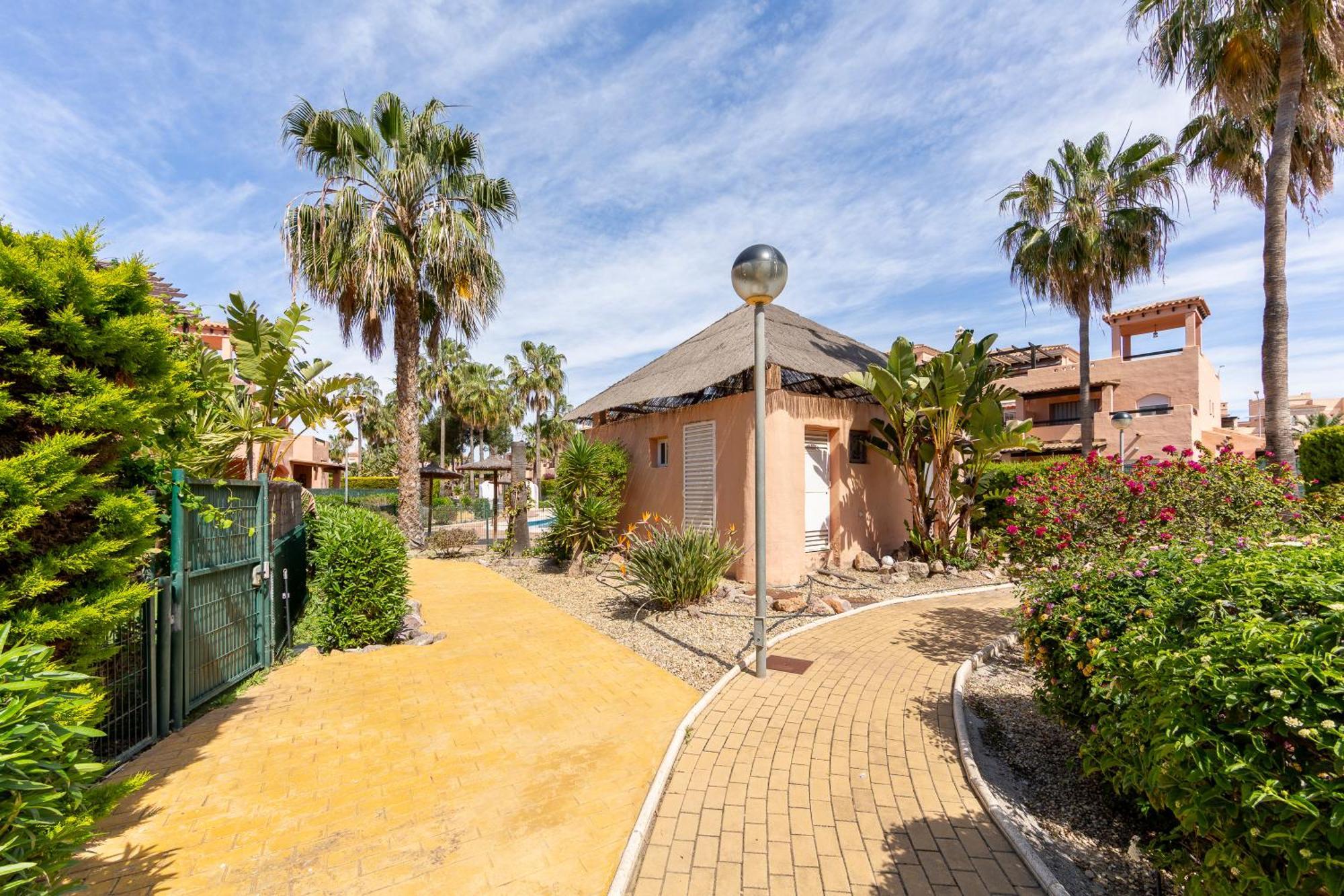 Jardin Privado # Netflix # Playa A 8Min # Wifi # Familia # Apartamento Vera Eksteriør billede